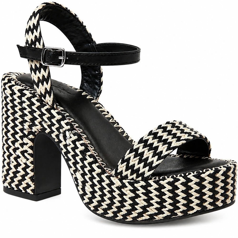 Women's Madeline Platform Heels Universal Thread Black Size 8 New With Tags